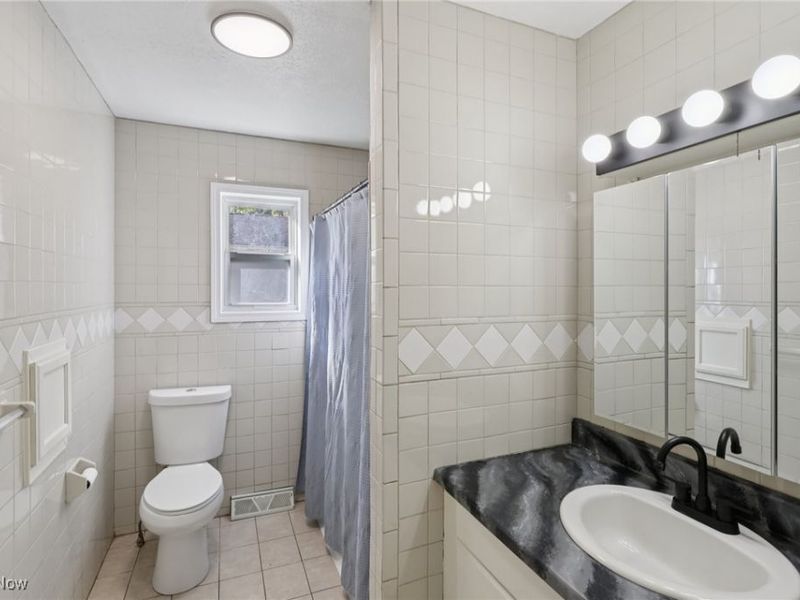 791 Georgia Avenue, Akron, OH 44306 Photo 18