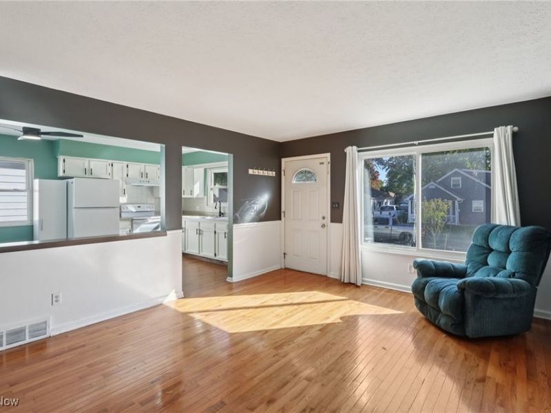 791 Georgia Avenue, Akron, OH 44306 Photo 2