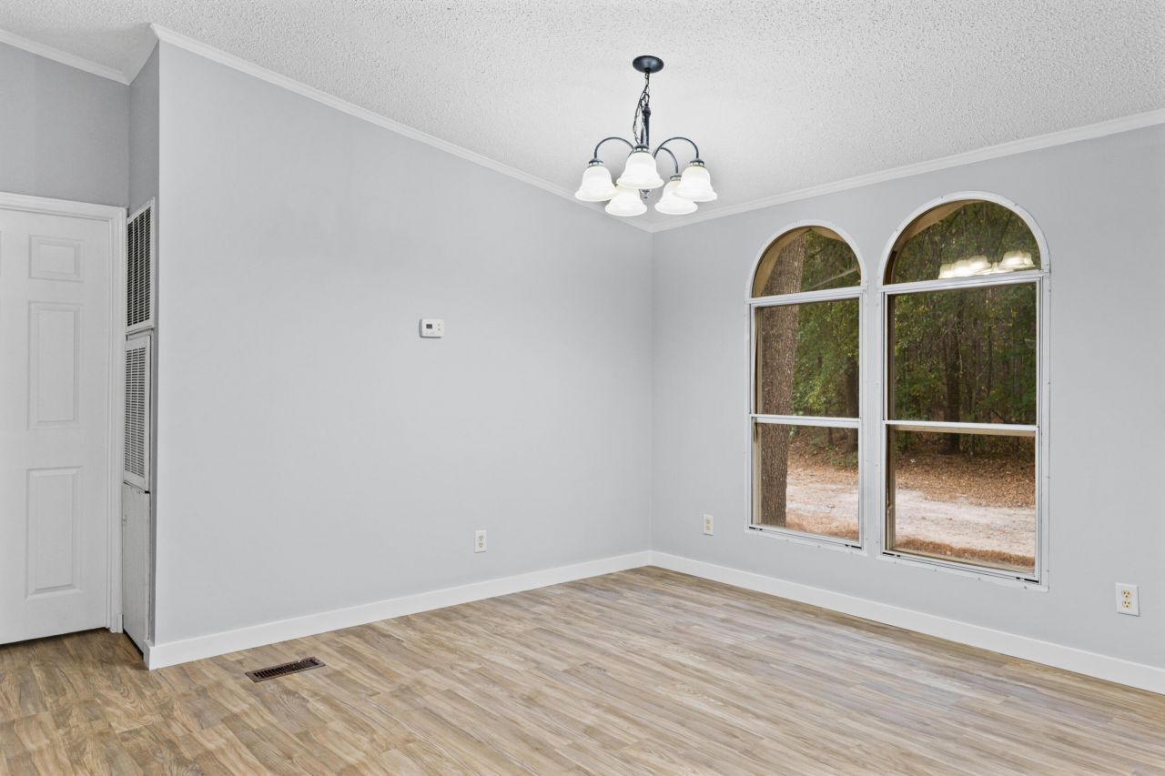 183 Baycreek Lane Photo 12