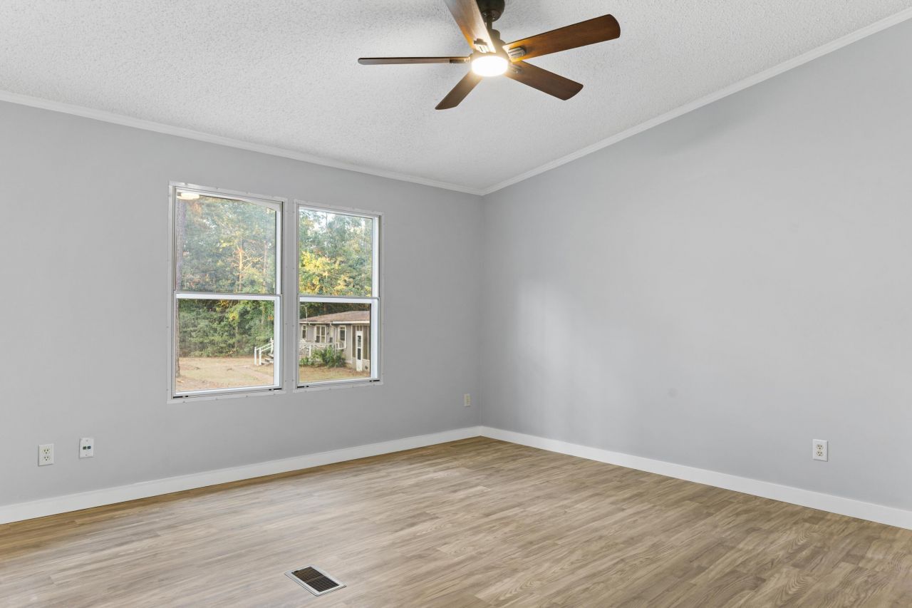 183 Baycreek Lane Photo 26