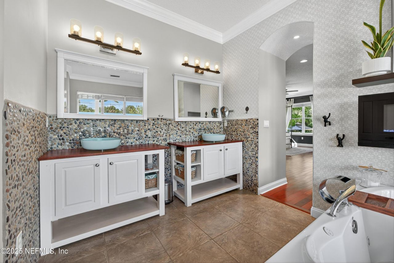 301 Saratoga Drive, Satsuma, FL 32189 Photo