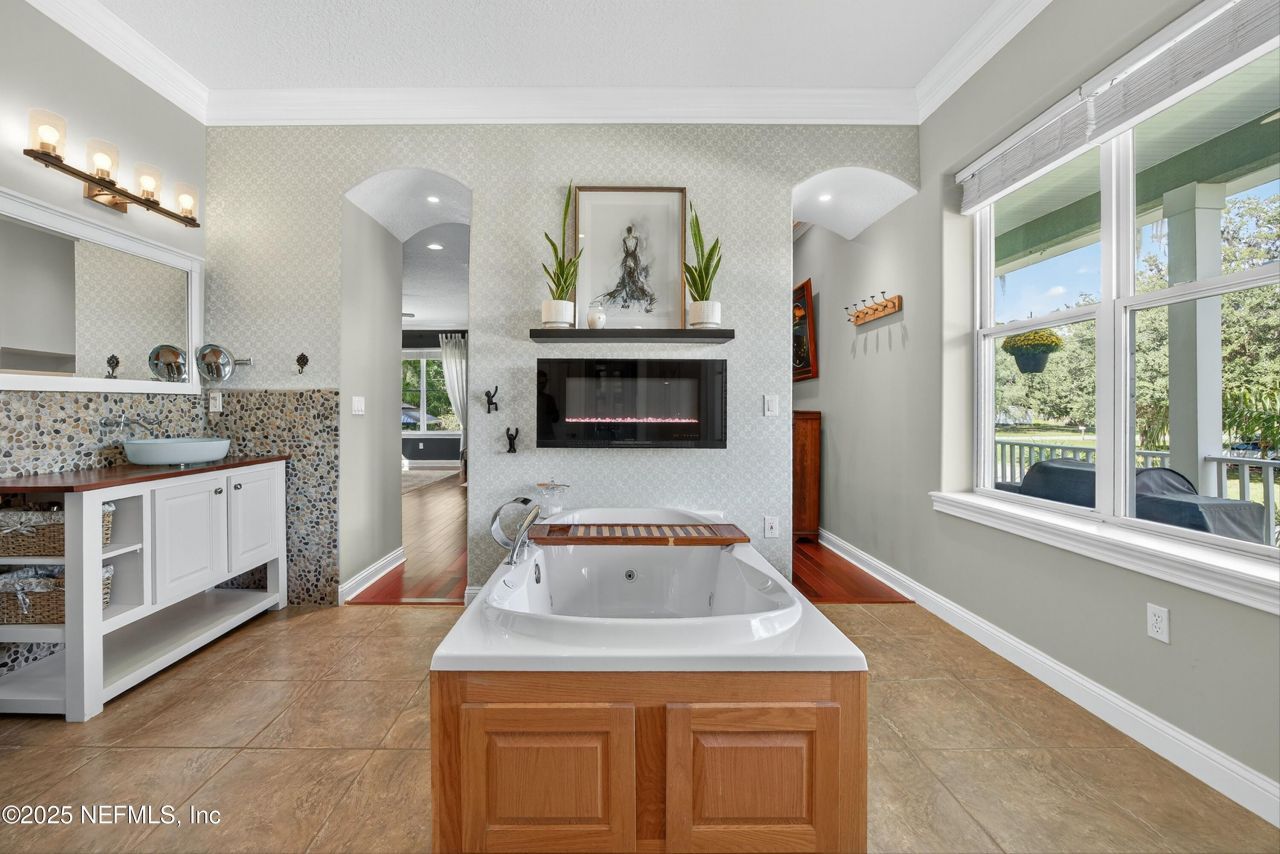 301 Saratoga Drive, Satsuma, FL 32189 Photo