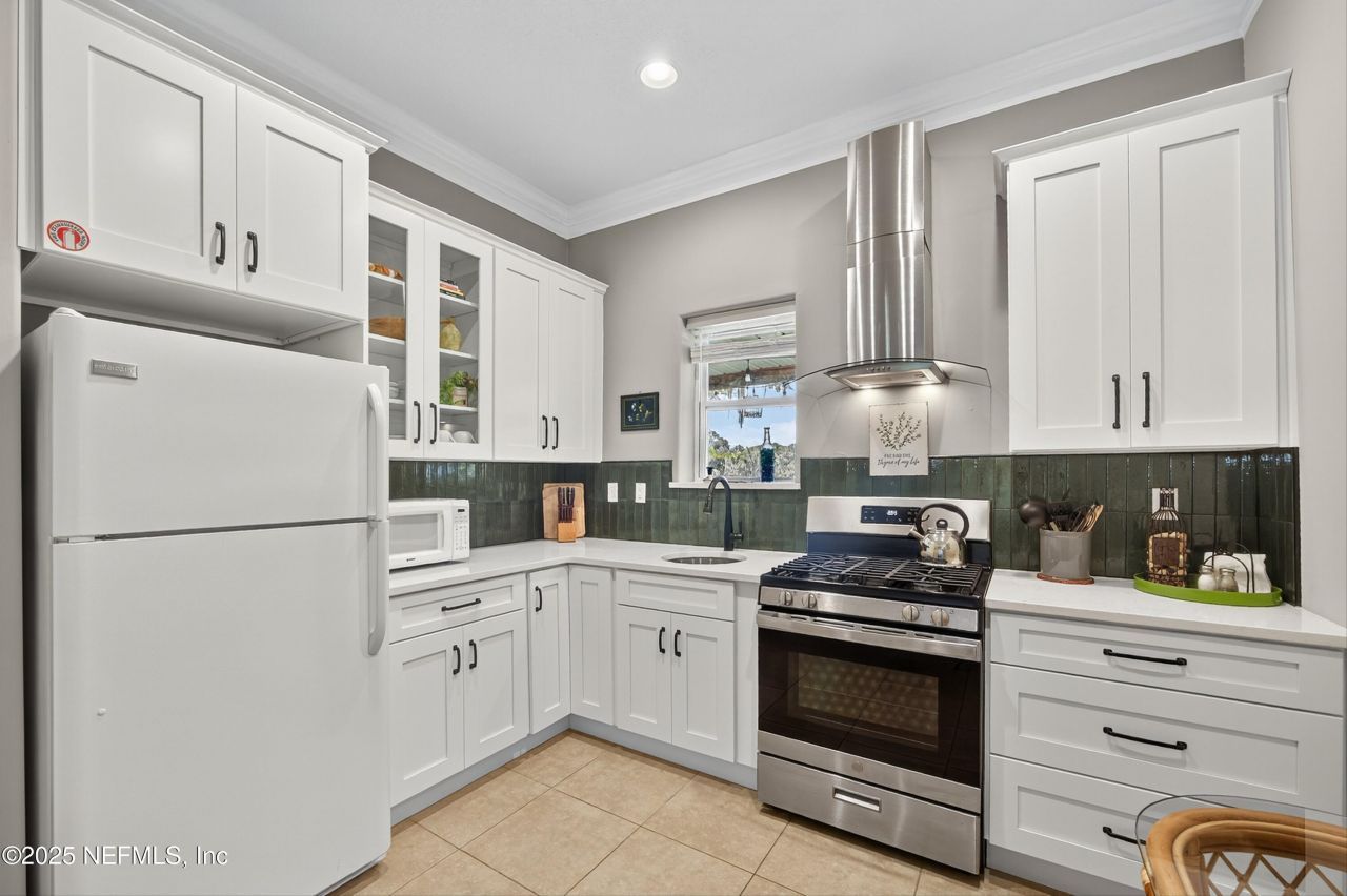 301 Saratoga Drive, Satsuma, FL 32189 Photo