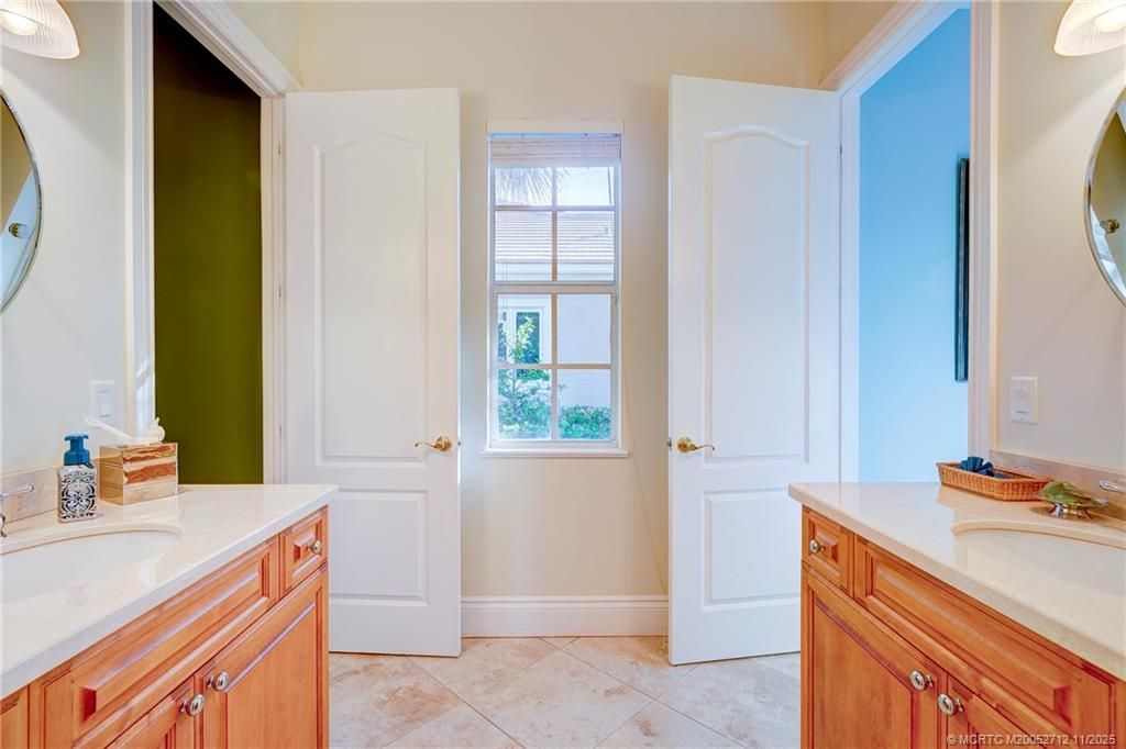 4577 SE Waterford Drive, Stuart, FL 34997 Photo