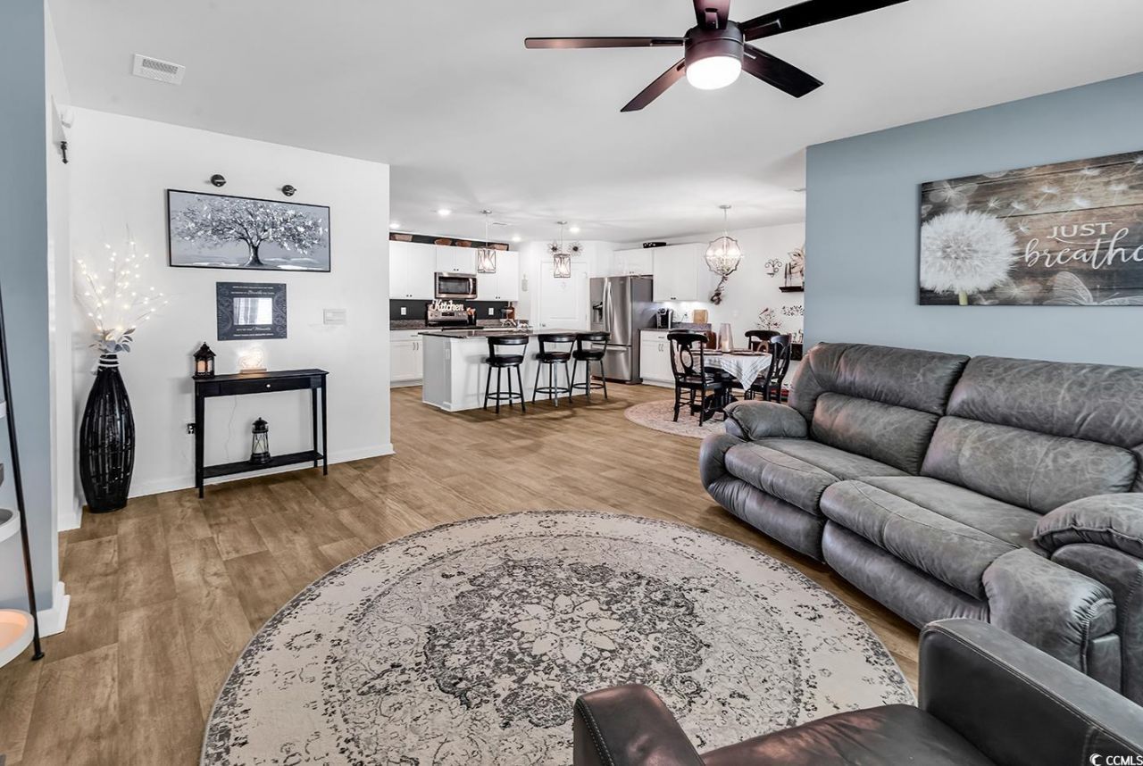 164 Seasons Trace Loop Photo 18