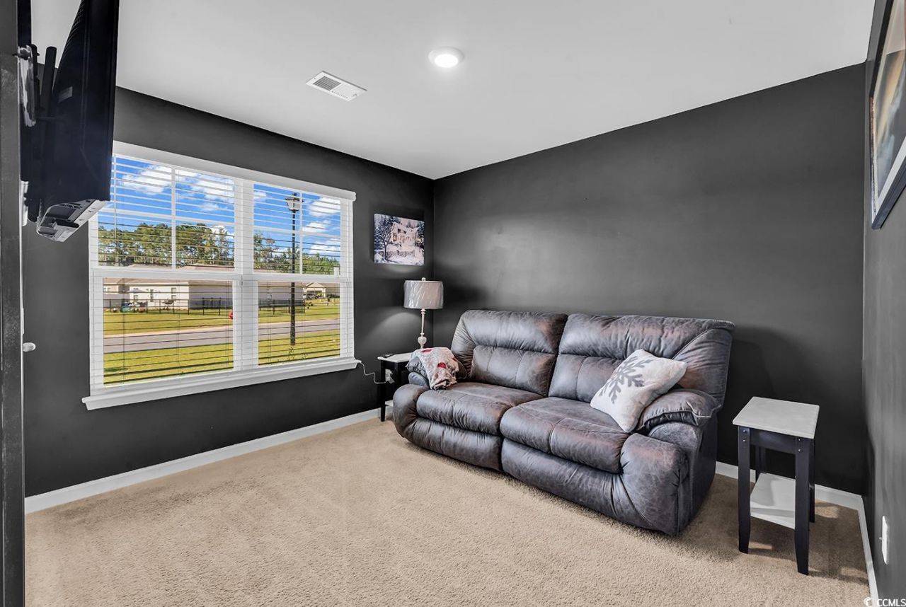 164 Seasons Trace Loop Photo 24