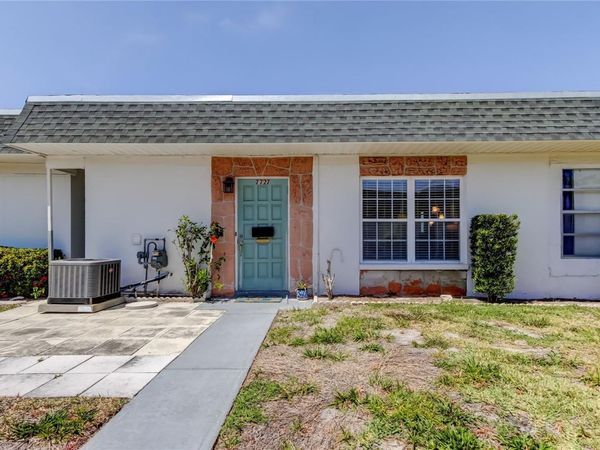 7727 39TH AVENUE N, ST PETERSBURG, FL 33709