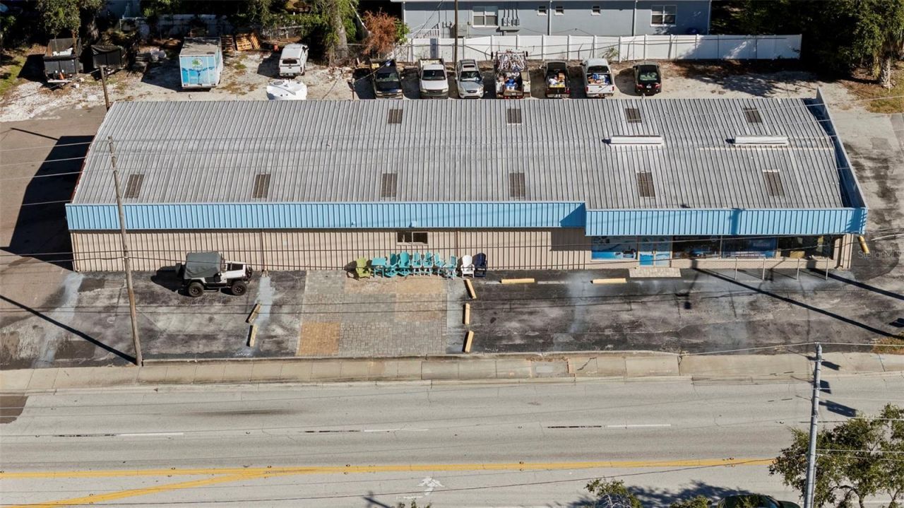 1400 W Bay Drive, Largo, FL 33770 Photo