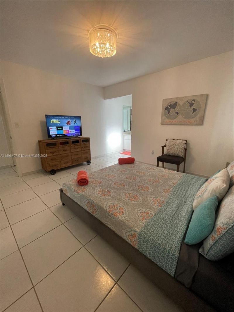 4521 NW 4th St, Unit 4521, Miami, FL 33126 Photo