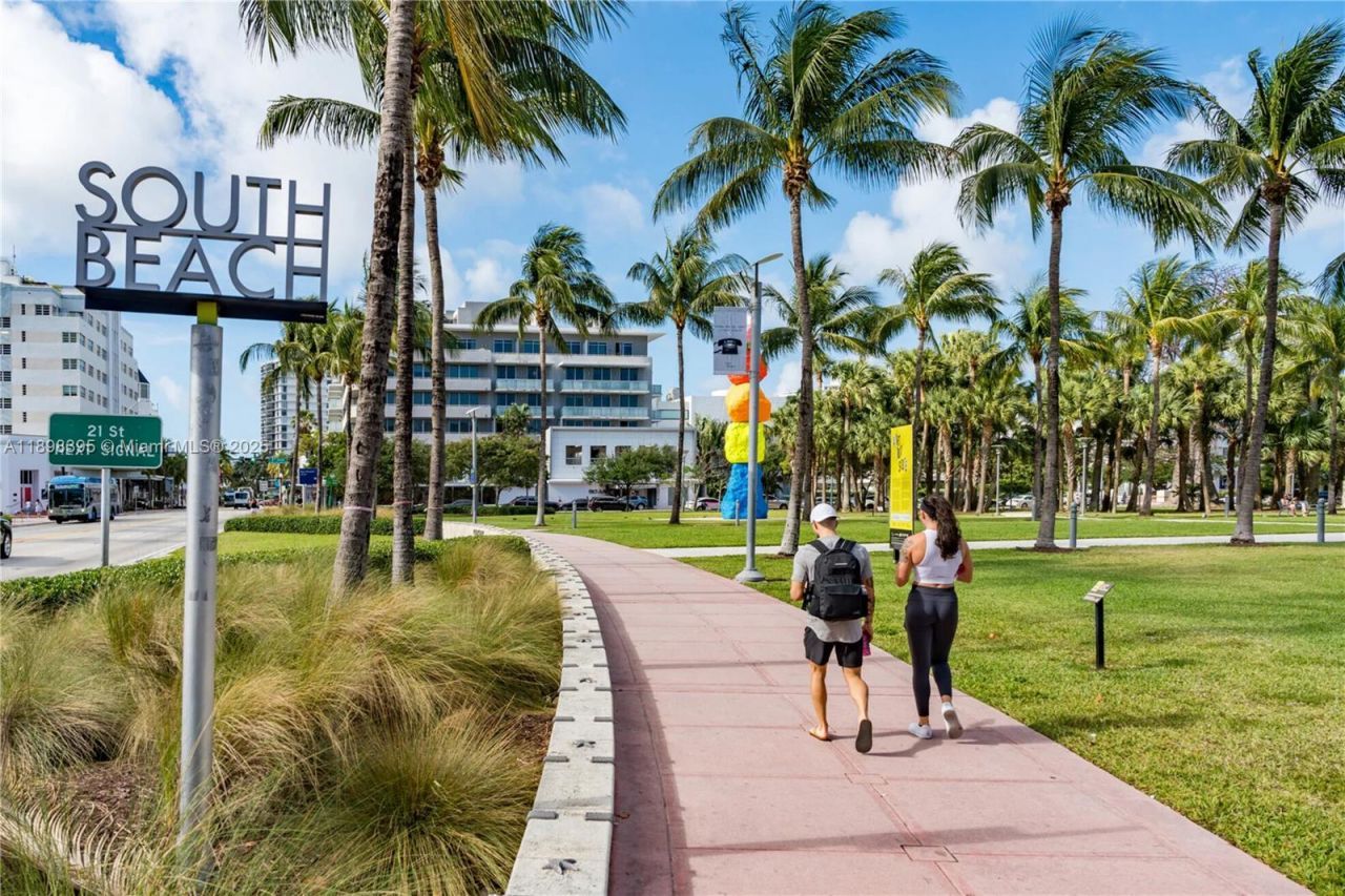 3132 NW 43rd St, Miami, FL 33142 Photo