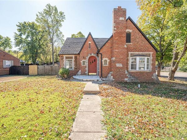 203 E Jefferson Street, Potosi, MO 63664