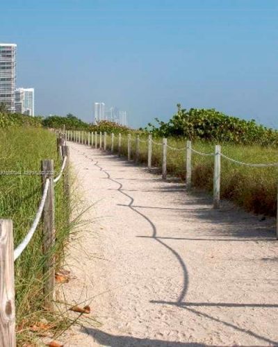 8851 Byron Ave, Surfside, FL 33154 Photo