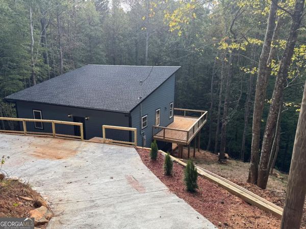 400 Molly Circle, Ellijay, GA 30540