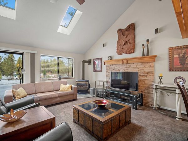 56019 Snow Goose Road, Bend, OR 97707