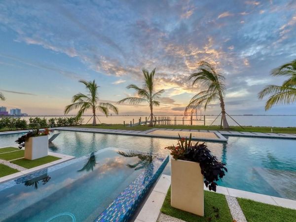 1000 TOCOBAGA LANE, SARASOTA, FL 34236