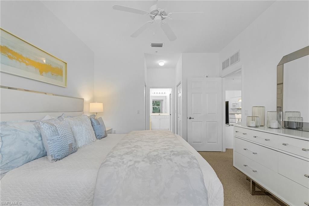 3984 Bishopwood Ct E, Unit 205, Naples, FL 34114 Photo