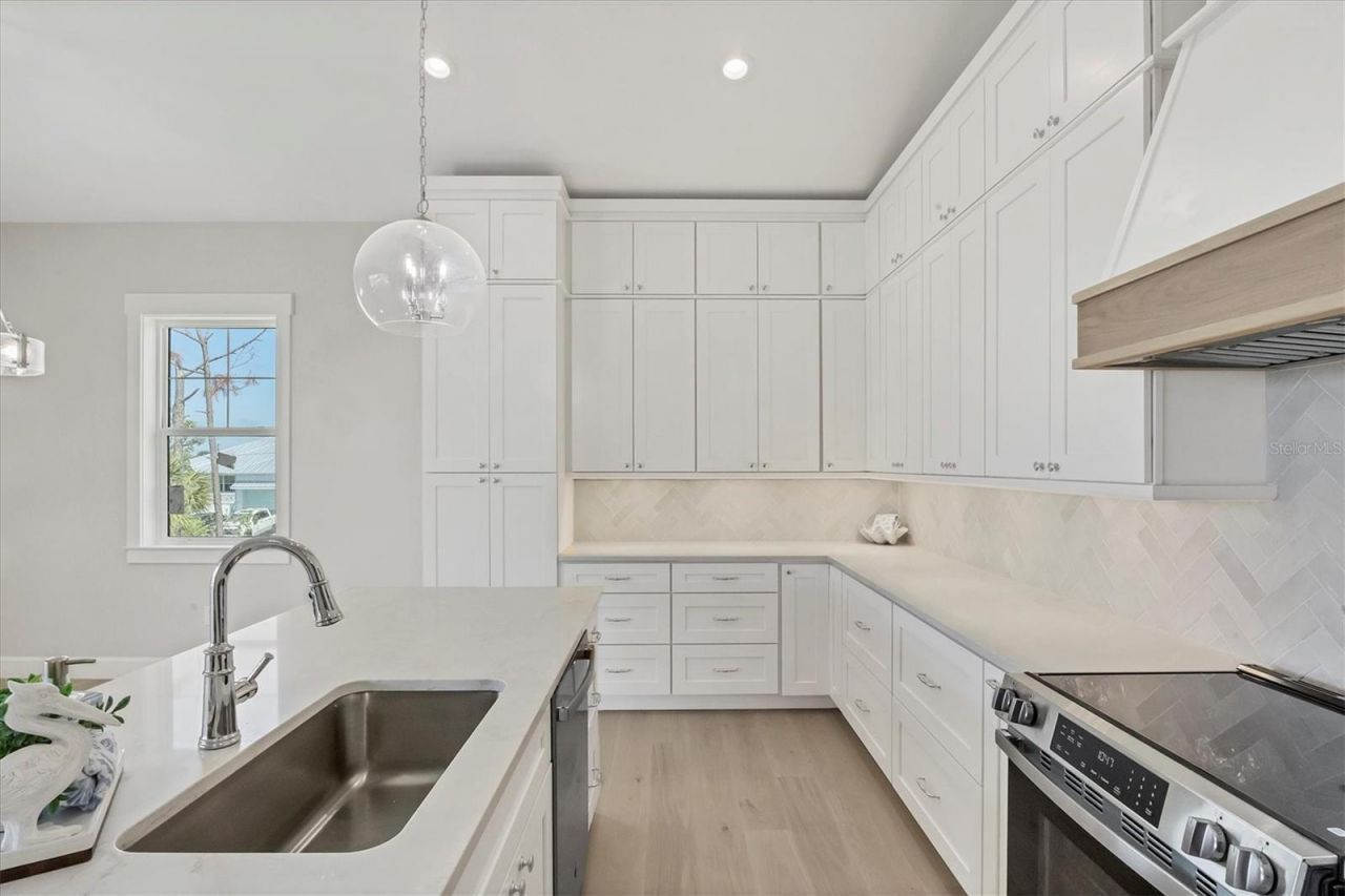 1141 Andrews Street, Englewood, FL 34224 Photo