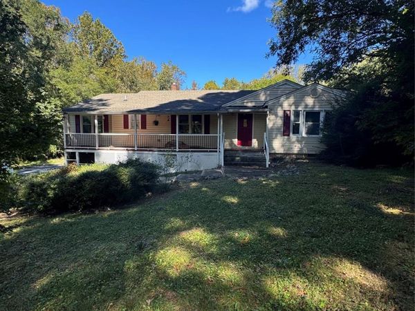1934 Linwood Road, Gastonia, NC 28052