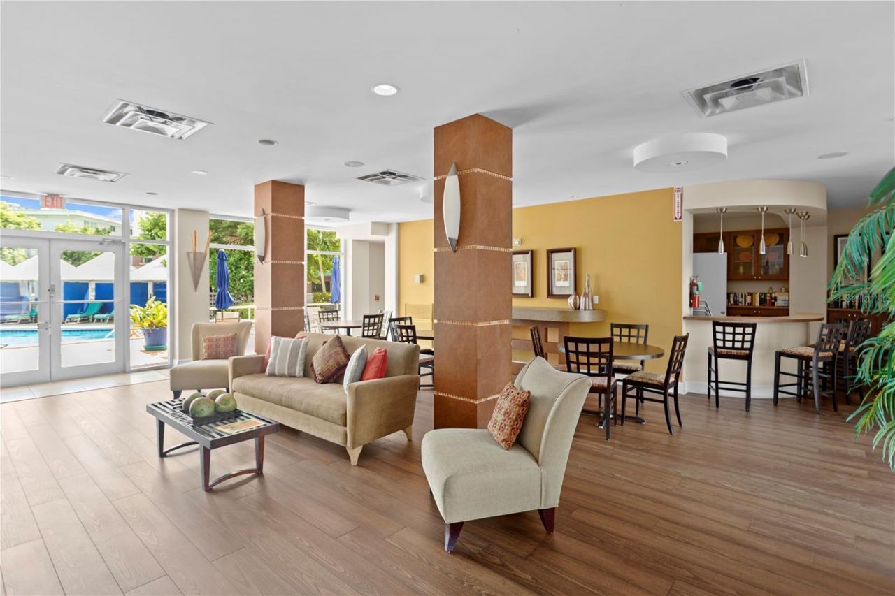 470 3rd Street S, Unit 322, Saint Petersburg, FL 33701 Photo