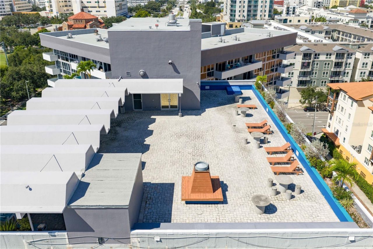 470 3rd Street S, Unit 322, Saint Petersburg, FL 33701 Photo