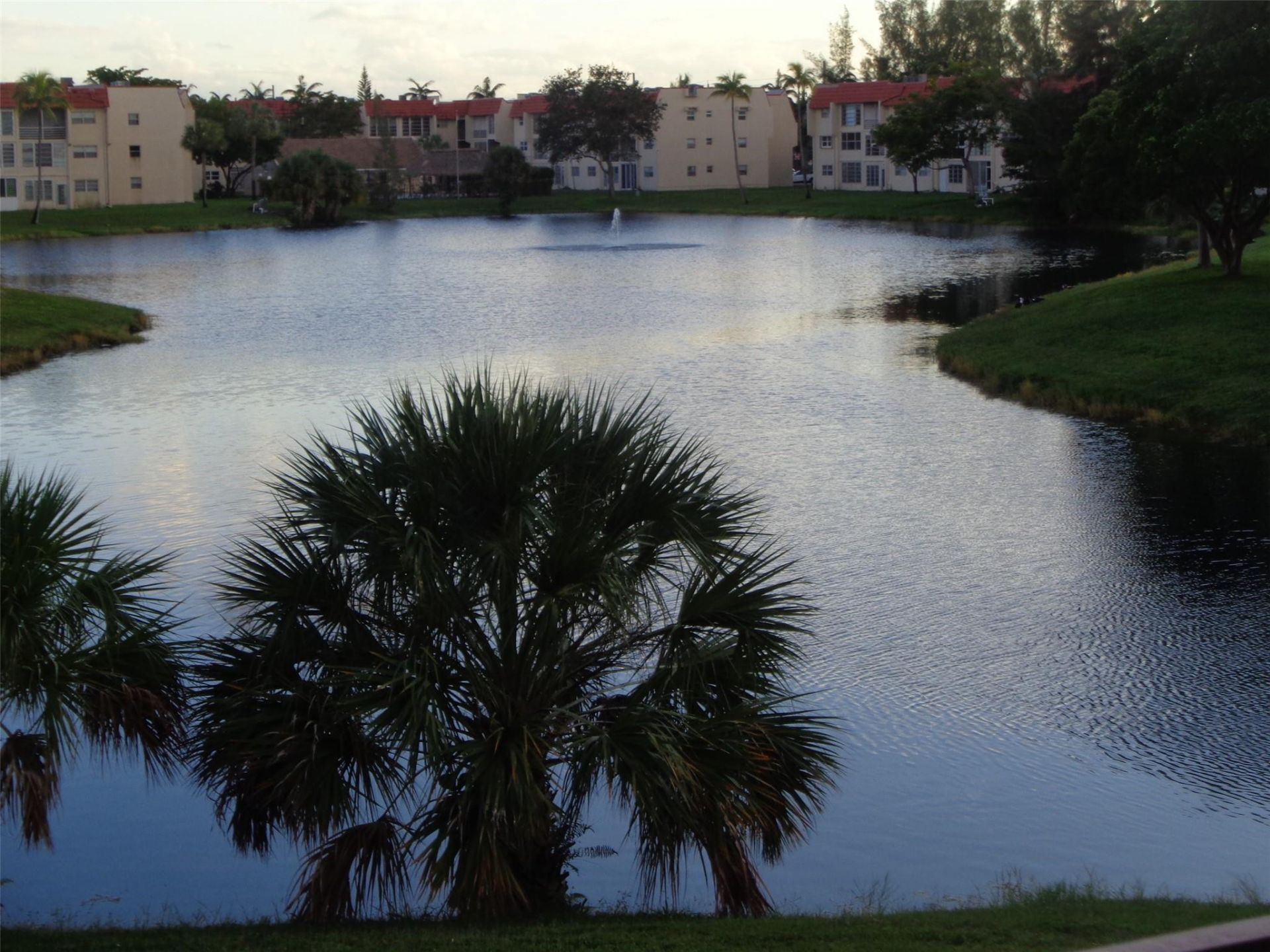 2831 E Sunrise Lakes Drive, Unit 209, Sunrise, FL 33322 Photo