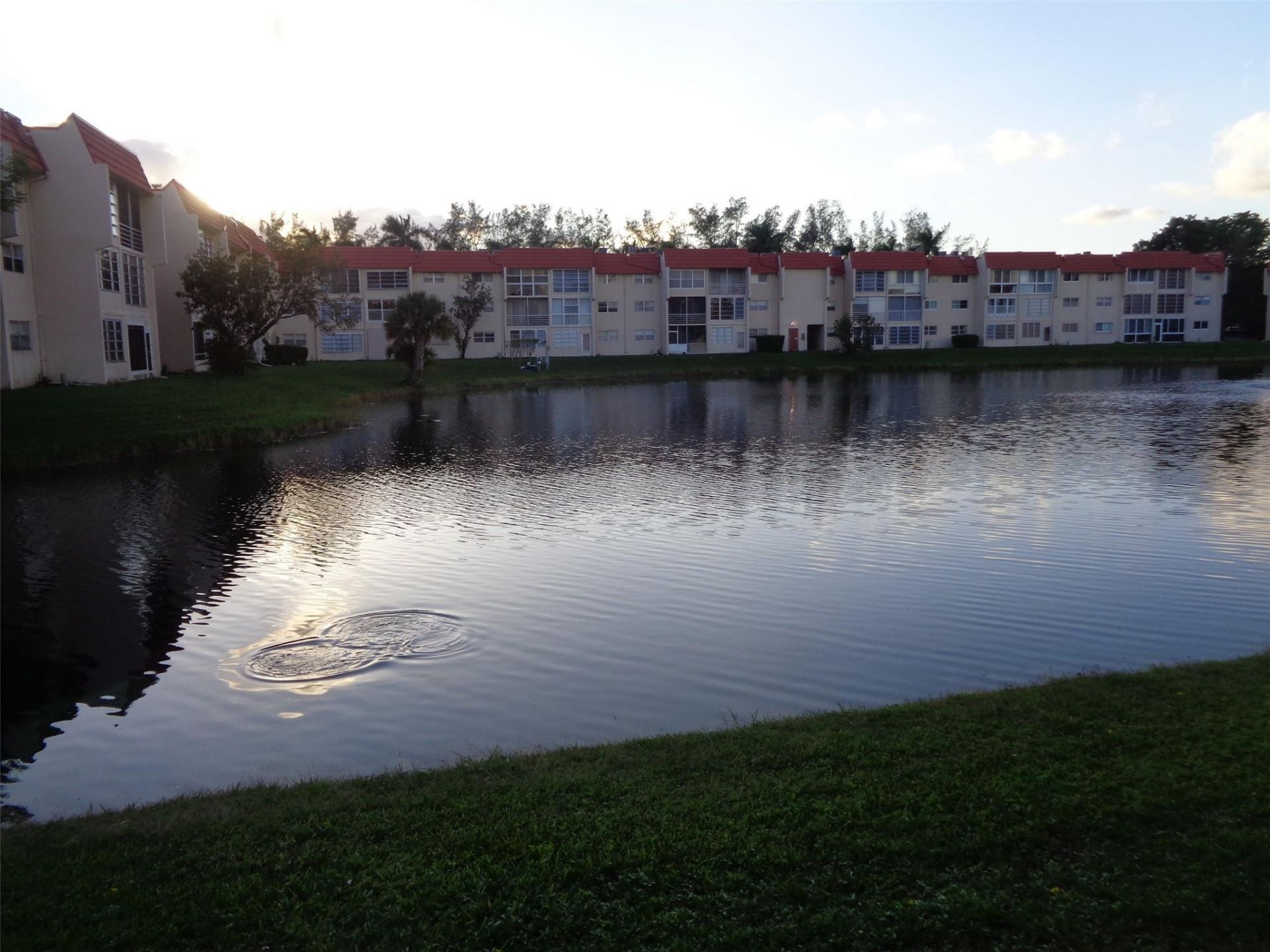 2831 E Sunrise Lakes Drive, Unit 209, Sunrise, FL 33322 Photo