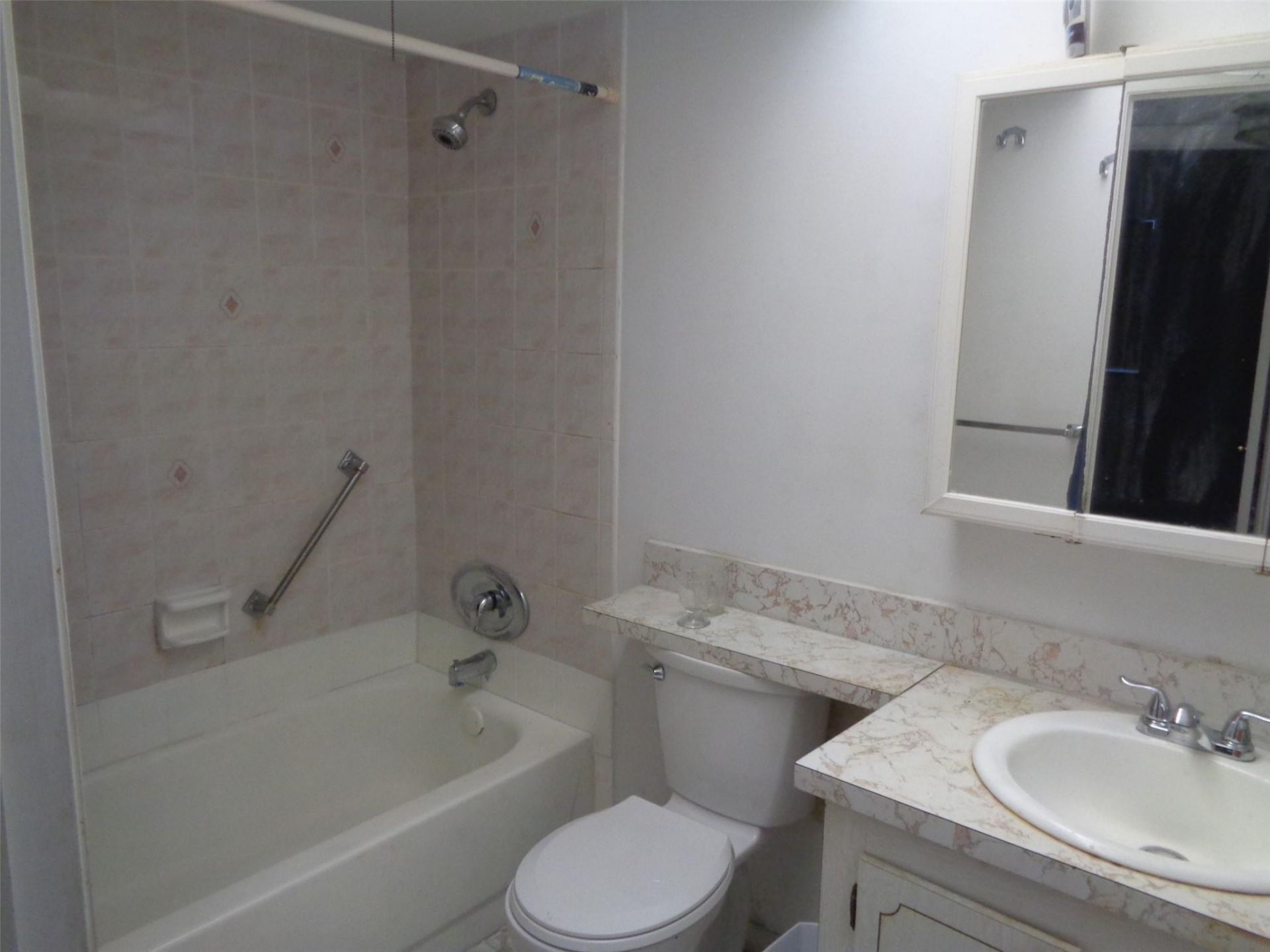 2831 E Sunrise Lakes Drive, Unit 209, Sunrise, FL 33322 Photo