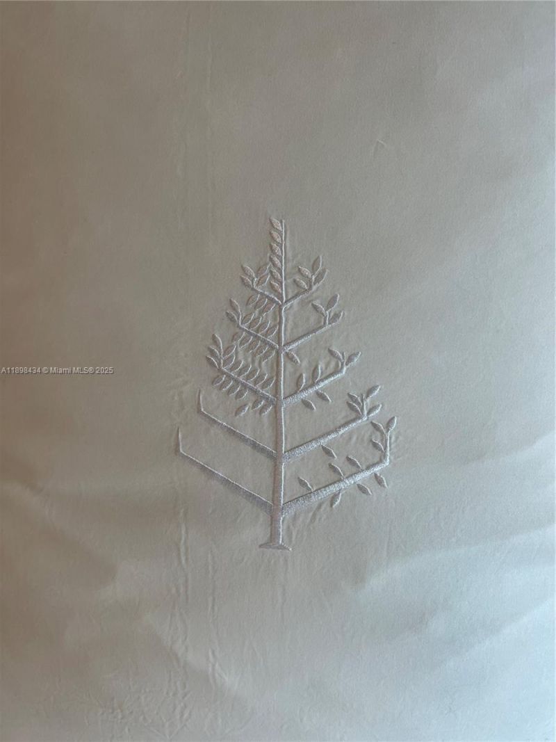 1435 Brickell Ave, Unit 3307, Miami, FL 33131 Photo