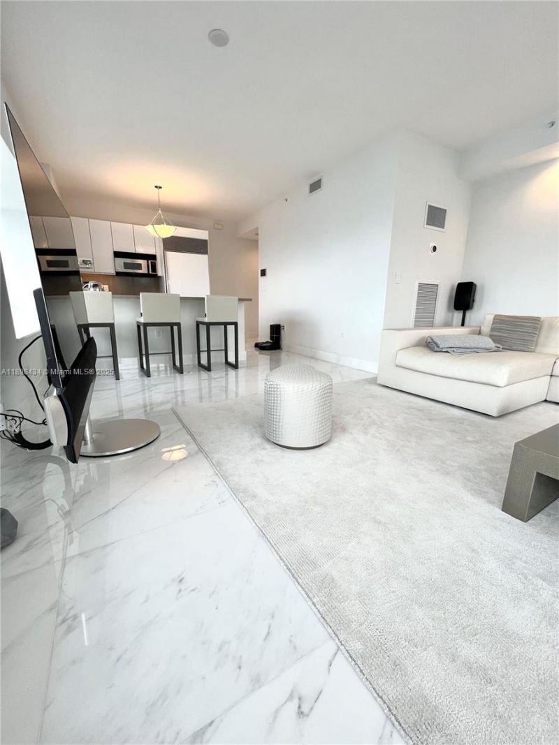 1435 Brickell Ave, Unit 3307, Miami, FL 33131 Photo