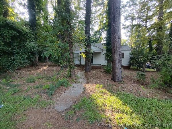 406 Courtland Drive, Sanford, NC 27330