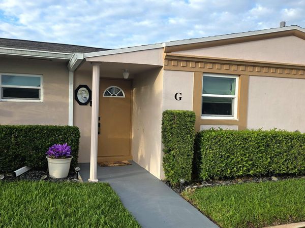 2568 Dudley Drive E, Unit G, West Palm Beach, FL 33415