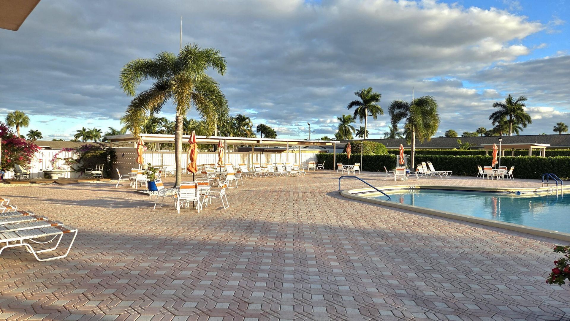 2568 Dudley Drive E, Unit G, West Palm Beach, FL 33415 Photo
