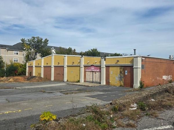 7600 LANDOVER ROAD, LANDOVER, MD 20785