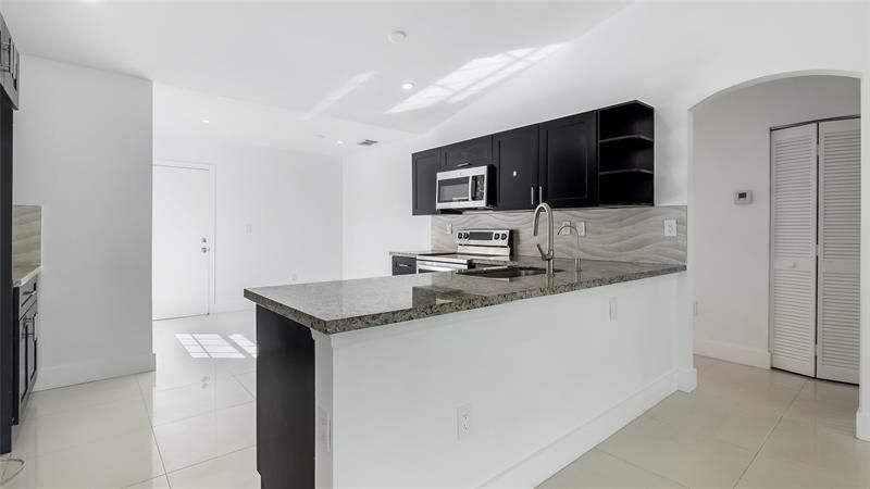 1811 SW 124th Way, Miramar, FL 33027 Photo