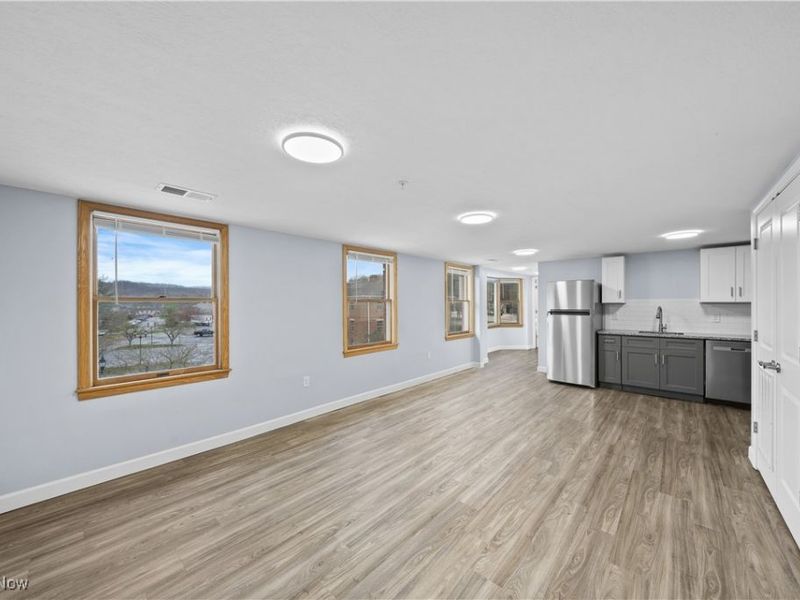 1735 Merriman Road, Unit 102, Akron, OH 44313 Photo 2