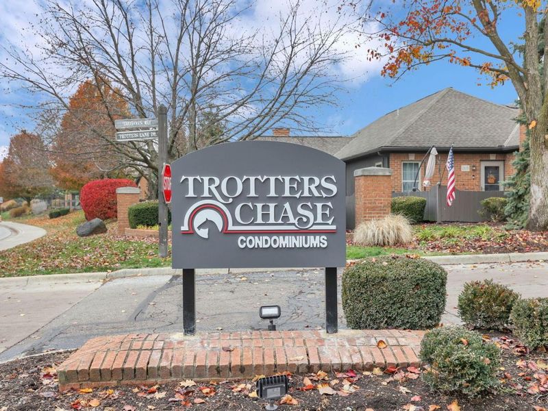 2560 Trotterslane Drive, Columbus, OH 43235 Photo 34