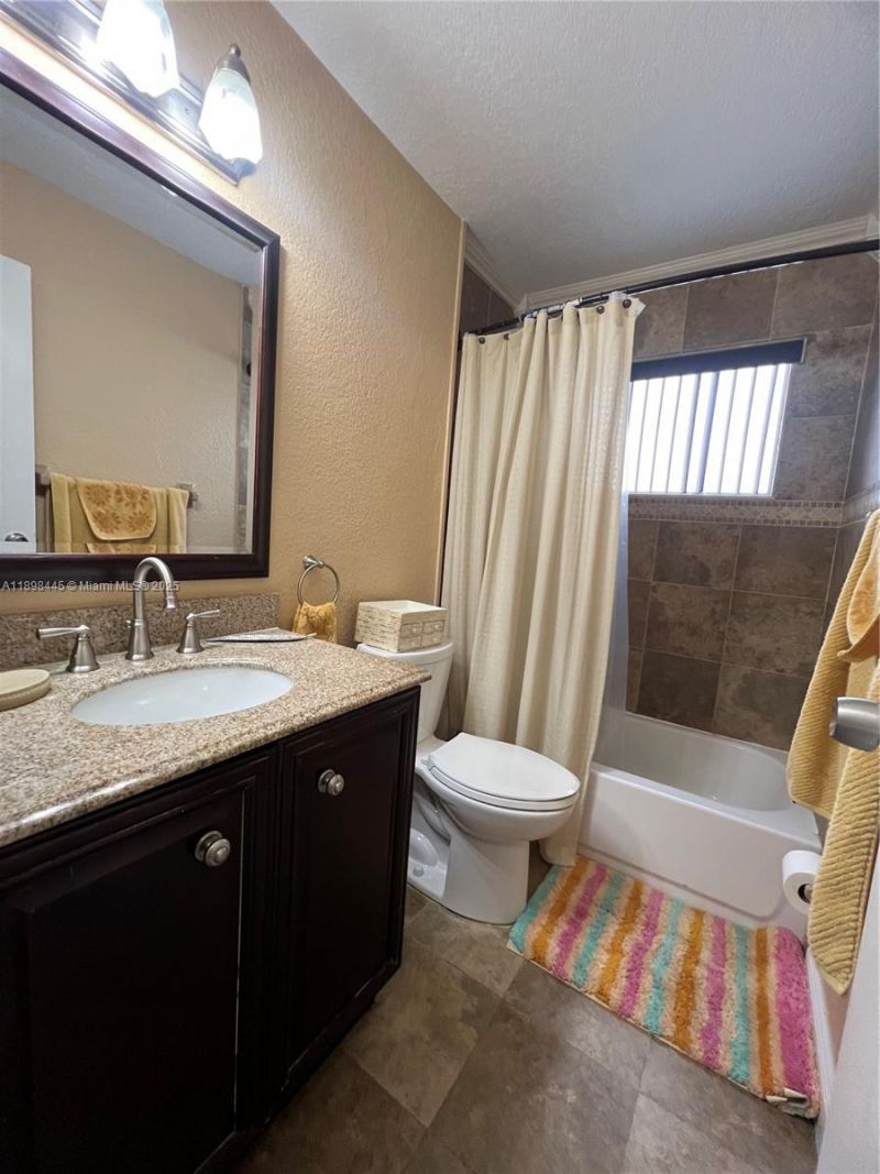 11370 NW 46th Pl, Sunrise, FL 33323 Photo