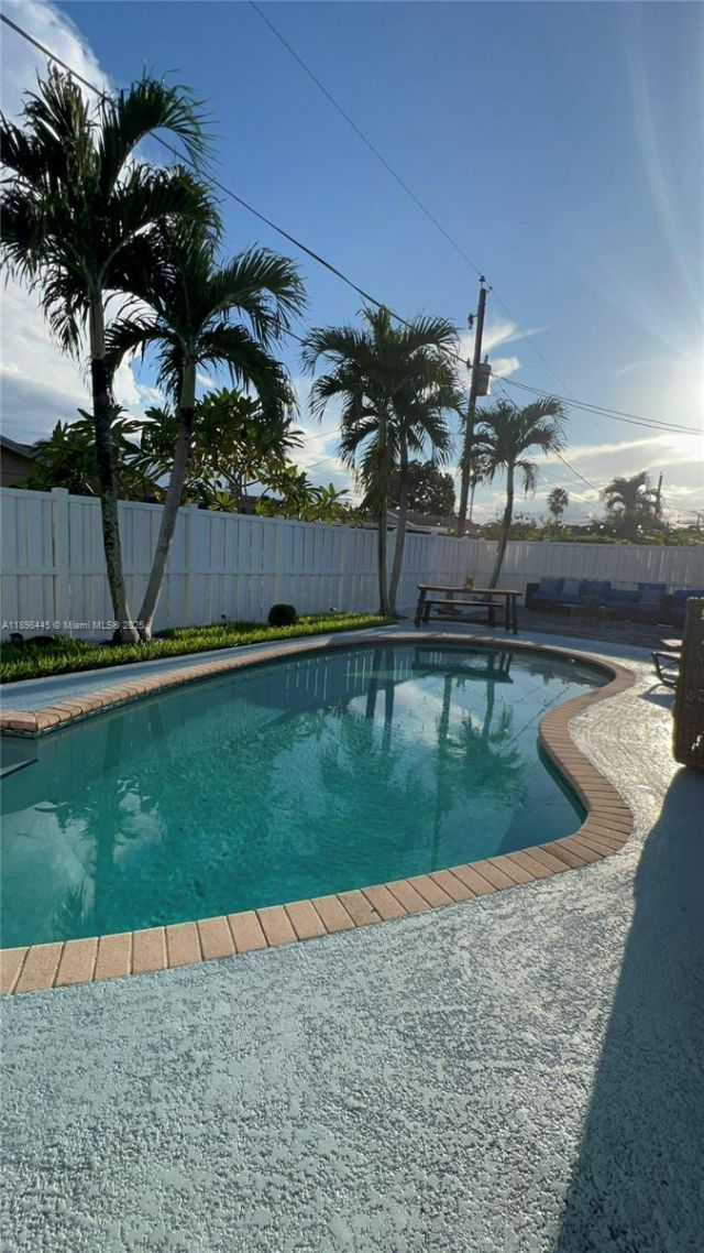 11370 NW 46th Pl, Sunrise, FL 33323 Photo