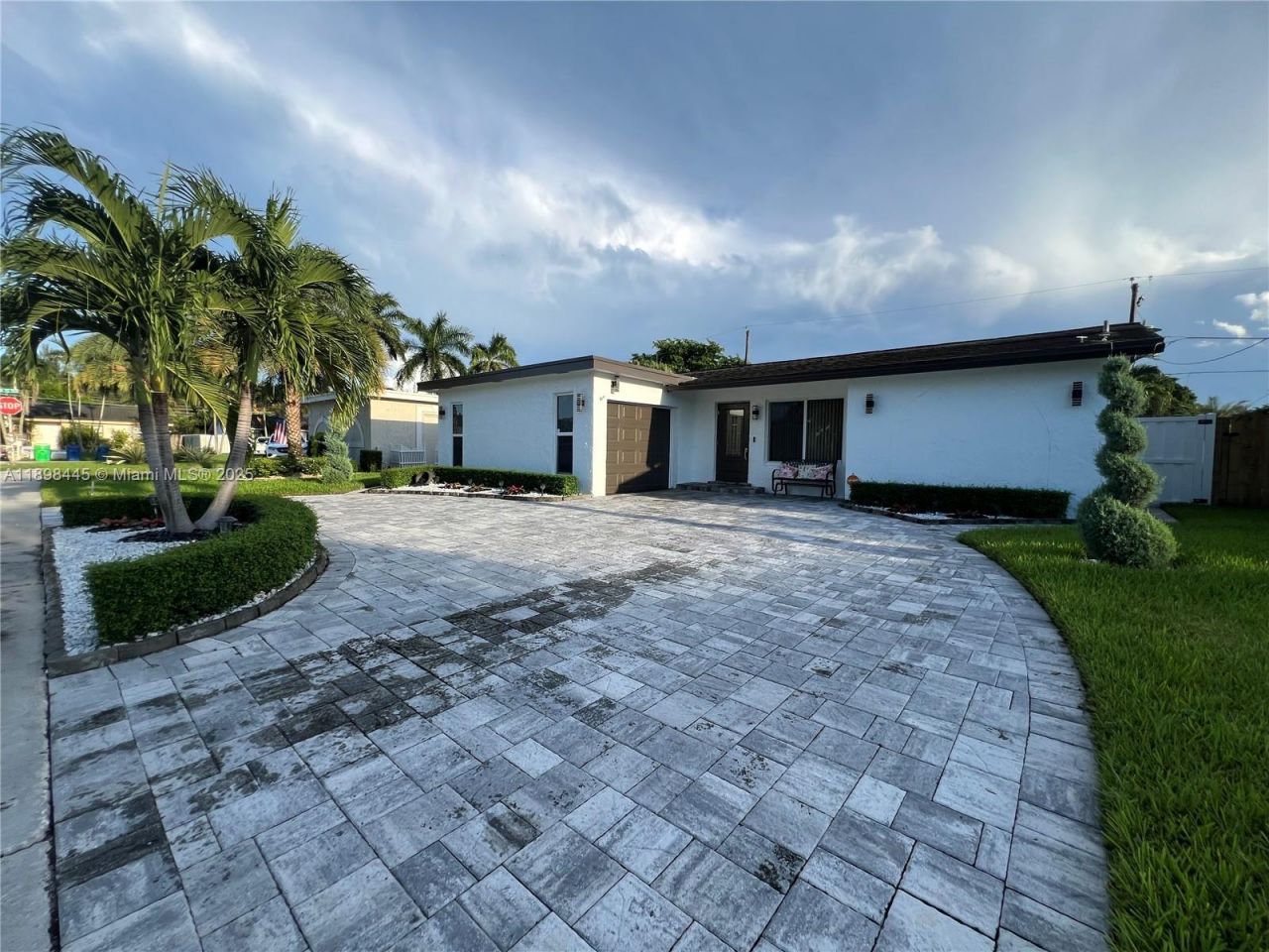 11370 NW 46th Pl, Sunrise, FL 33323 Photo