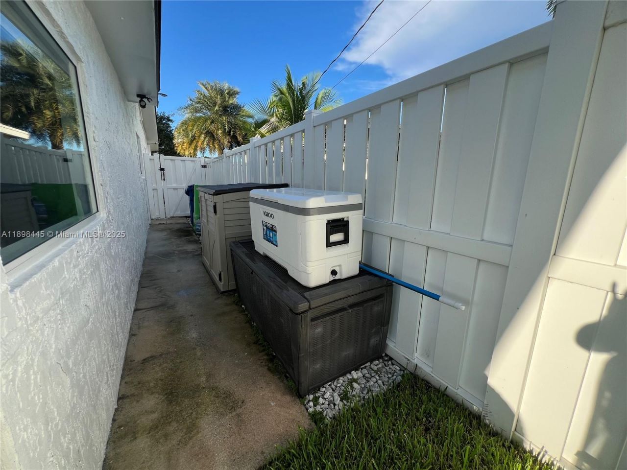 11370 NW 46th Pl, Sunrise, FL 33323 Photo