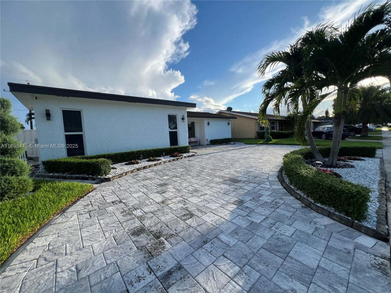 11370 NW 46th Pl, Sunrise, FL 33323 Photo