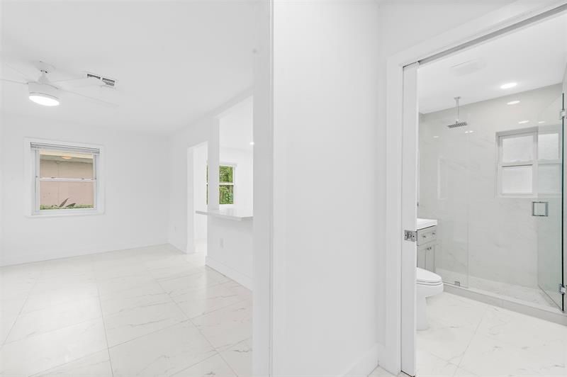 1005 NW 123rd St, North Miami, FL 33168 Photo