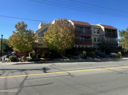 3095 Lakeside Drive, Unit 110, Reno, NV 89509 Photo