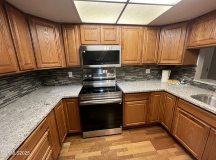 3095 Lakeside Drive, Unit 110, Reno, NV 89509 Photo