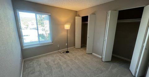 3095 Lakeside Drive, Unit 110, Reno, NV 89509 Photo