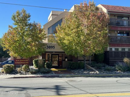 3095 Lakeside Drive, Unit 110, Reno, NV 89509 Photo