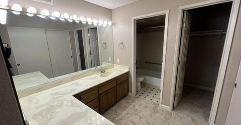 3095 Lakeside Drive, Unit 110, Reno, NV 89509 Photo