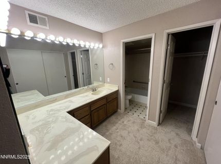 3095 Lakeside Drive, Unit 110, Reno, NV 89509 Photo