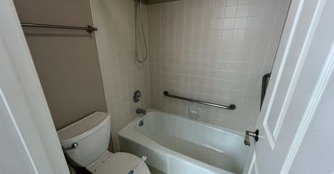 3095 Lakeside Drive, Unit 110, Reno, NV 89509 Photo