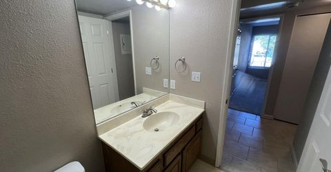 3095 Lakeside Drive, Unit 110, Reno, NV 89509 Photo